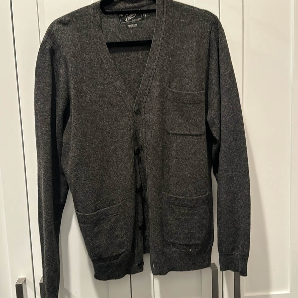 Grayers Clothiers grey sweater shirt